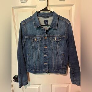 Gap women’s jean jacket